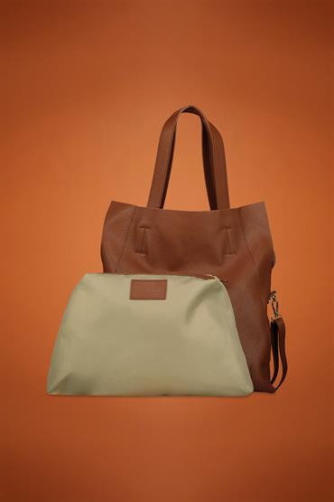 LEATHER BAG COGNAC