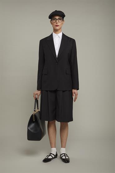 JACKET BLACK