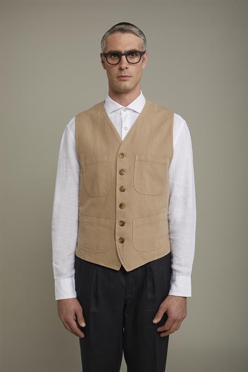 VEST