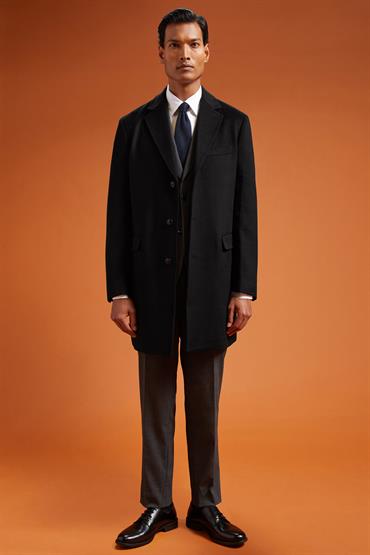 COAT BLACK
