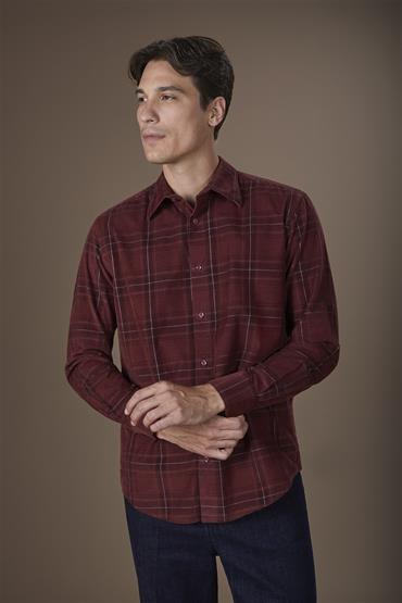 CLASSIC COLLAR REGULAR FIT RED
