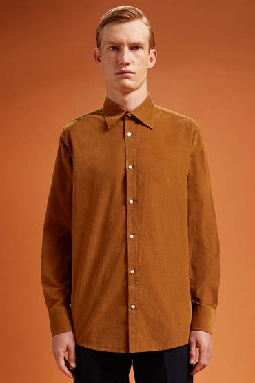 CLASSIC COLLAR REGULAR FIT CAMEL