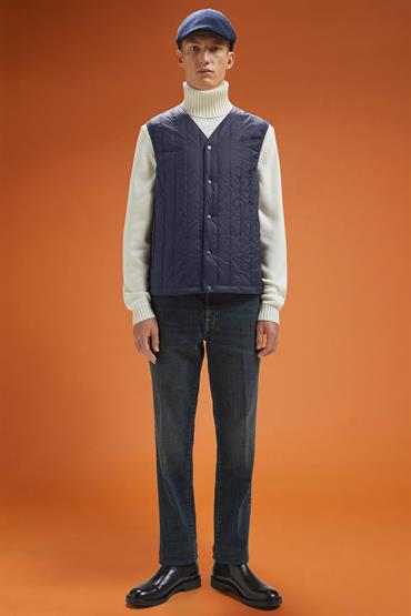 QUILTED VEST