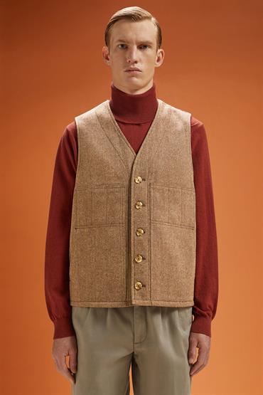 VEST BRICK