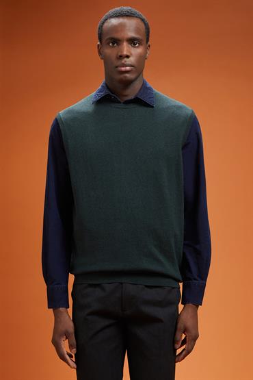 ROUND NECK VEST FOREST GREEN