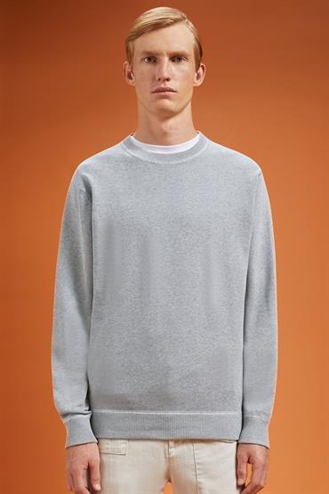 ROUND NECK SWEATER LT GREY