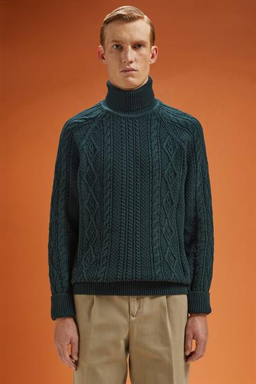 TURTLENECK FOREST GREEN