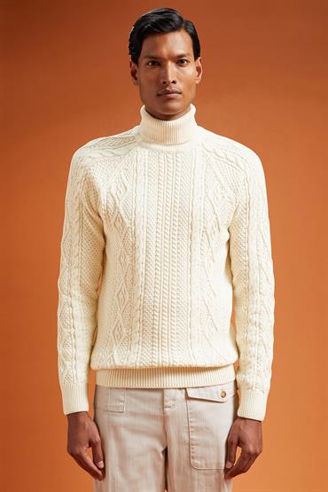 TURTLENECK OFF WHITE