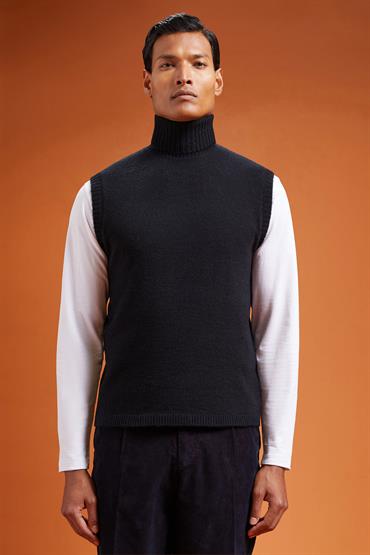 HIGH NECK VEST