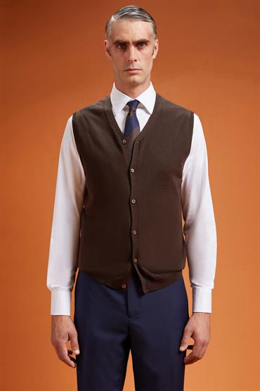 V NECK VEST - BUTTONS DK BROWN