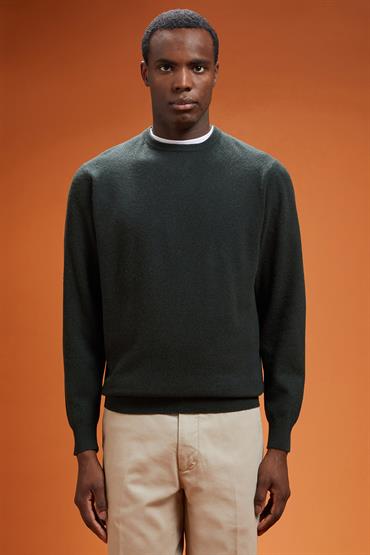 ROUNDNECK KNIT
