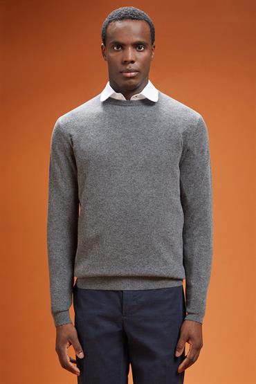 ROUNDNECK KNIT DK GREY