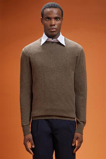 ROUNDNECK KNIT LT BROWN