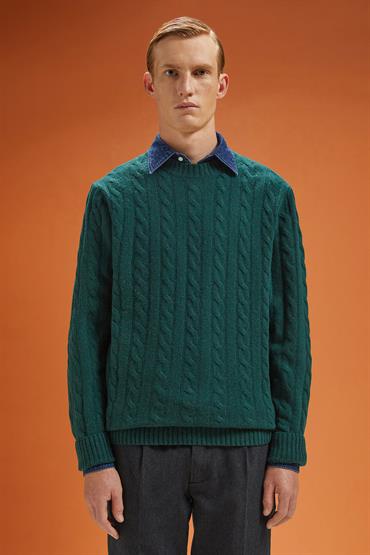 ROUNDNECK KNIT CABLE FOREST GREEN