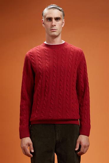 ROUNDNECK KNIT CABLE RED