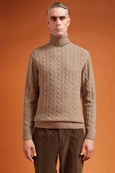 TURTLENECK KNIT CABLE BEIGE