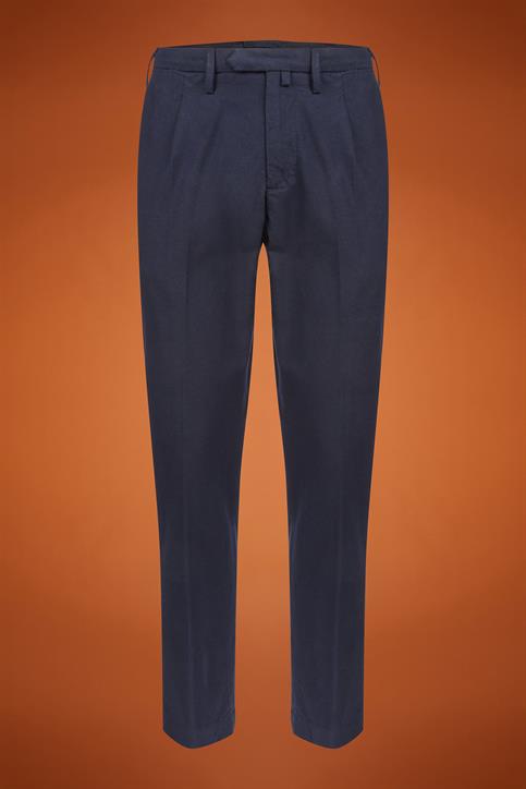 TROUSERS WITH PINCES