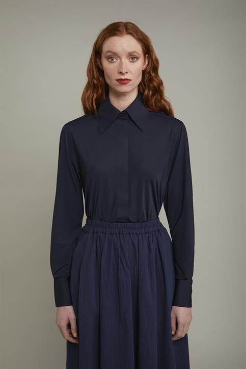 CLASSIC COLLAR REGULAR FIT