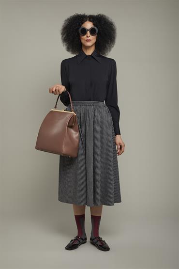 CLASSIC COLLAR REGULAR FIT BLACK
