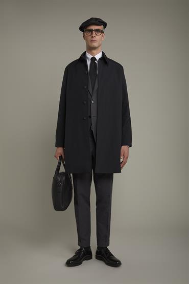 RAINCOAT BLACK