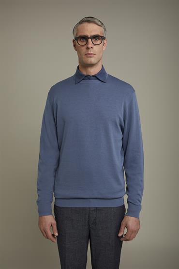 ROUND NECK SWEATER