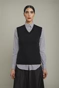 VEST V-NECK