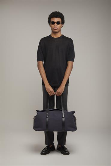 CHINO WITH PINCES BLACK