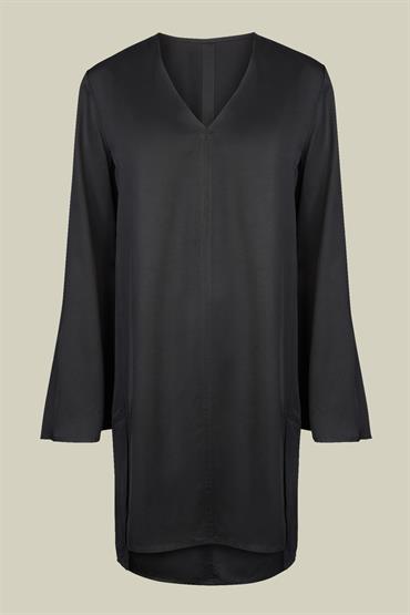 V NECK MIDI DRESS