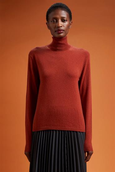 TURTLENECK BRICK