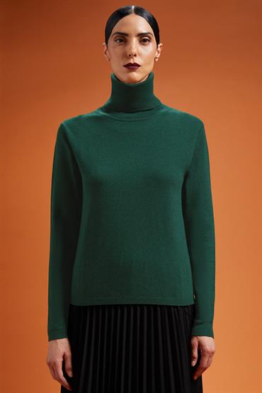 TURTLENECK FOREST GREEN