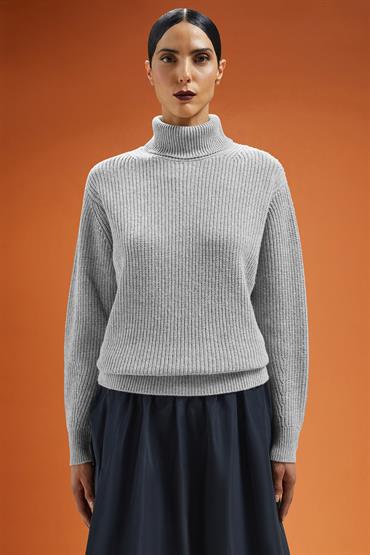 TURTLENECK GREY