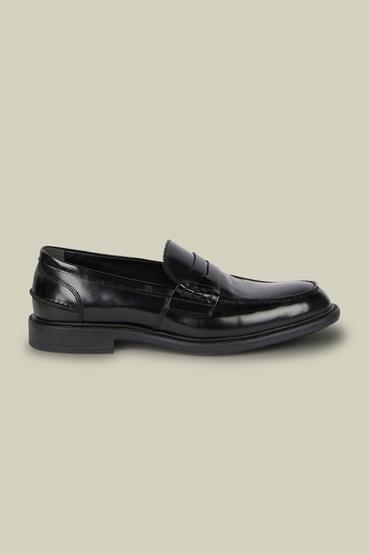 SHOES BLACK