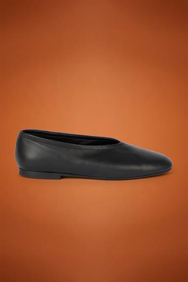 BALLERINA SHOES