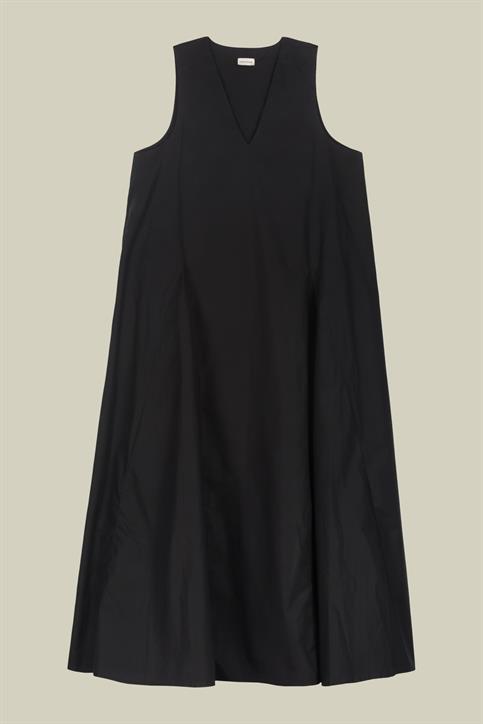 SLEEVELESS LONG DRESS