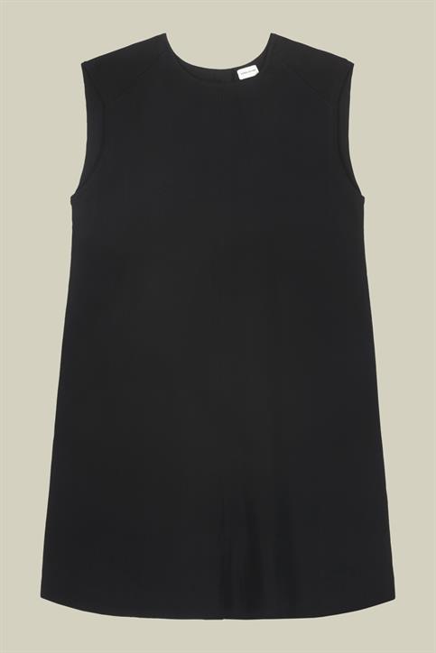 KNITTED SHEAT DRESS BACK BUTTONING