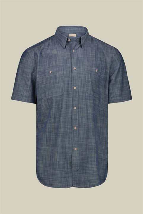 BUTTON DOWN COLLAR
