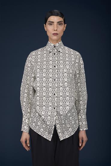 BUTTON DOWN COLLAR OFF WHITE/BLACK