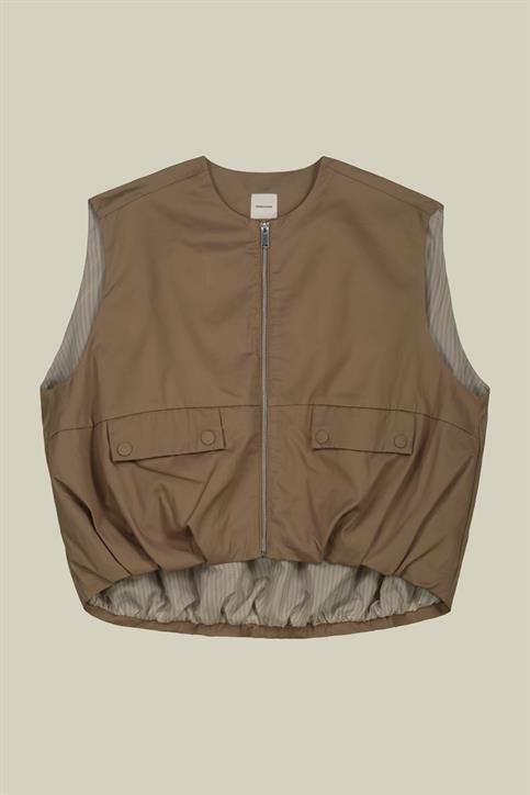 LADY'S VEST