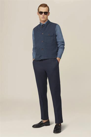 VEST
