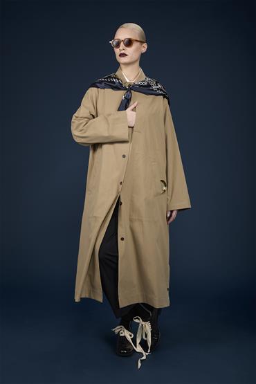 LADY'S SINGLE BREASTED COAT
