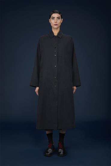 LADY'S SINGLE BREASTED COAT BLACK