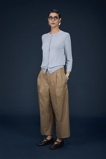 ROUNDNECK CARDIGAN LT SKY