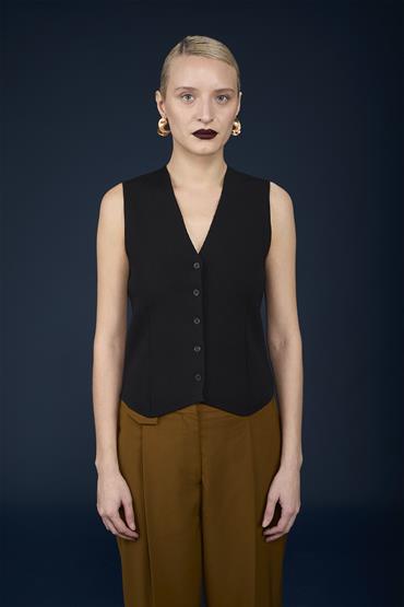 RIBBED KNITTED TOP ROUND COLLAR