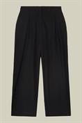 LADY'S PANT WITH PINCES
