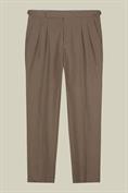 TROUSERS WITH SIDE BUCKLES