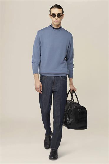 FIVE POCKETS