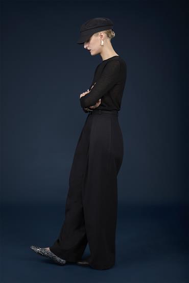 LADY'S PANT BLACK
