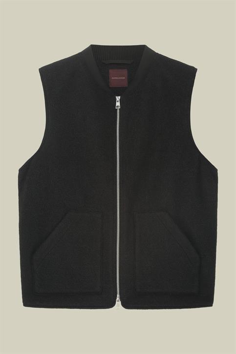 LIGHT PADDED VEST