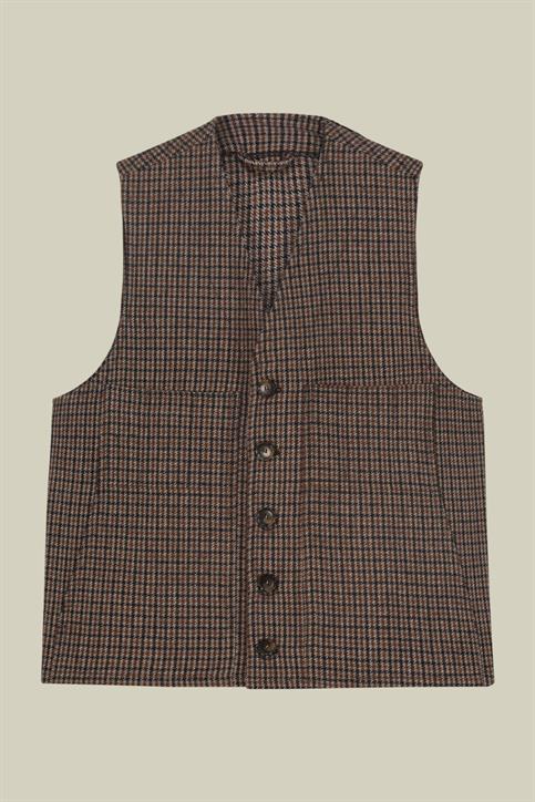 VEST
