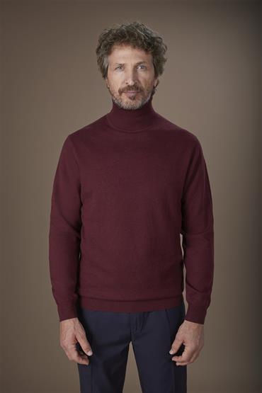 BASIC KNIT TURTLENECK BORDEAUX